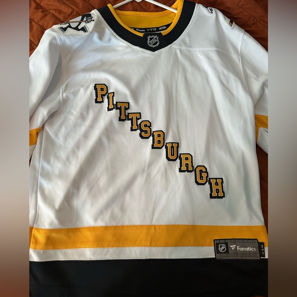 Penguins jersey